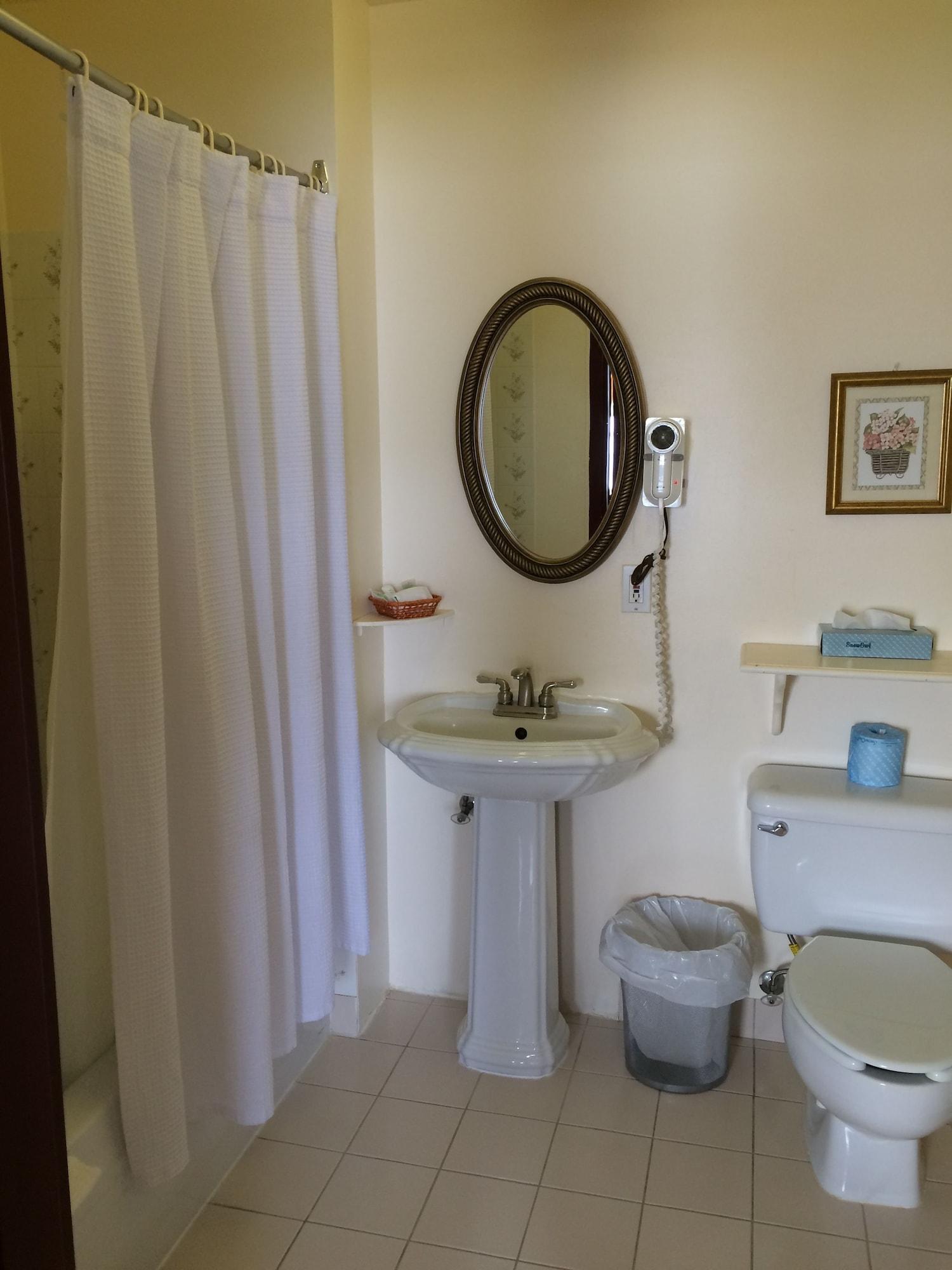 Auberge מונטהבלו מראה חיצוני תמונה