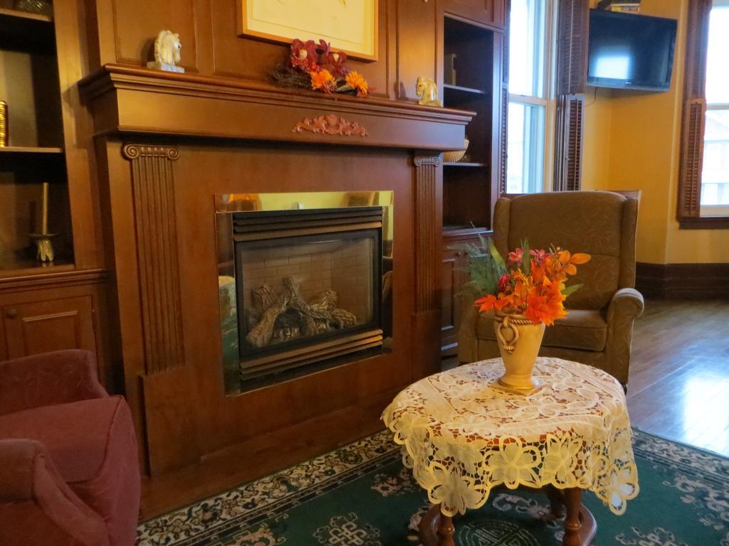 Auberge מונטהבלו מראה חיצוני תמונה